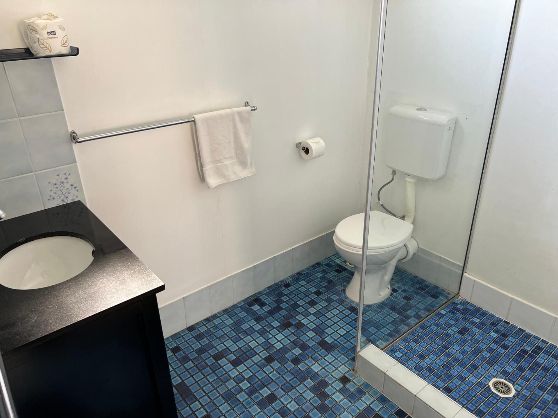 Two-Bedroom Apartment (4 Adults)