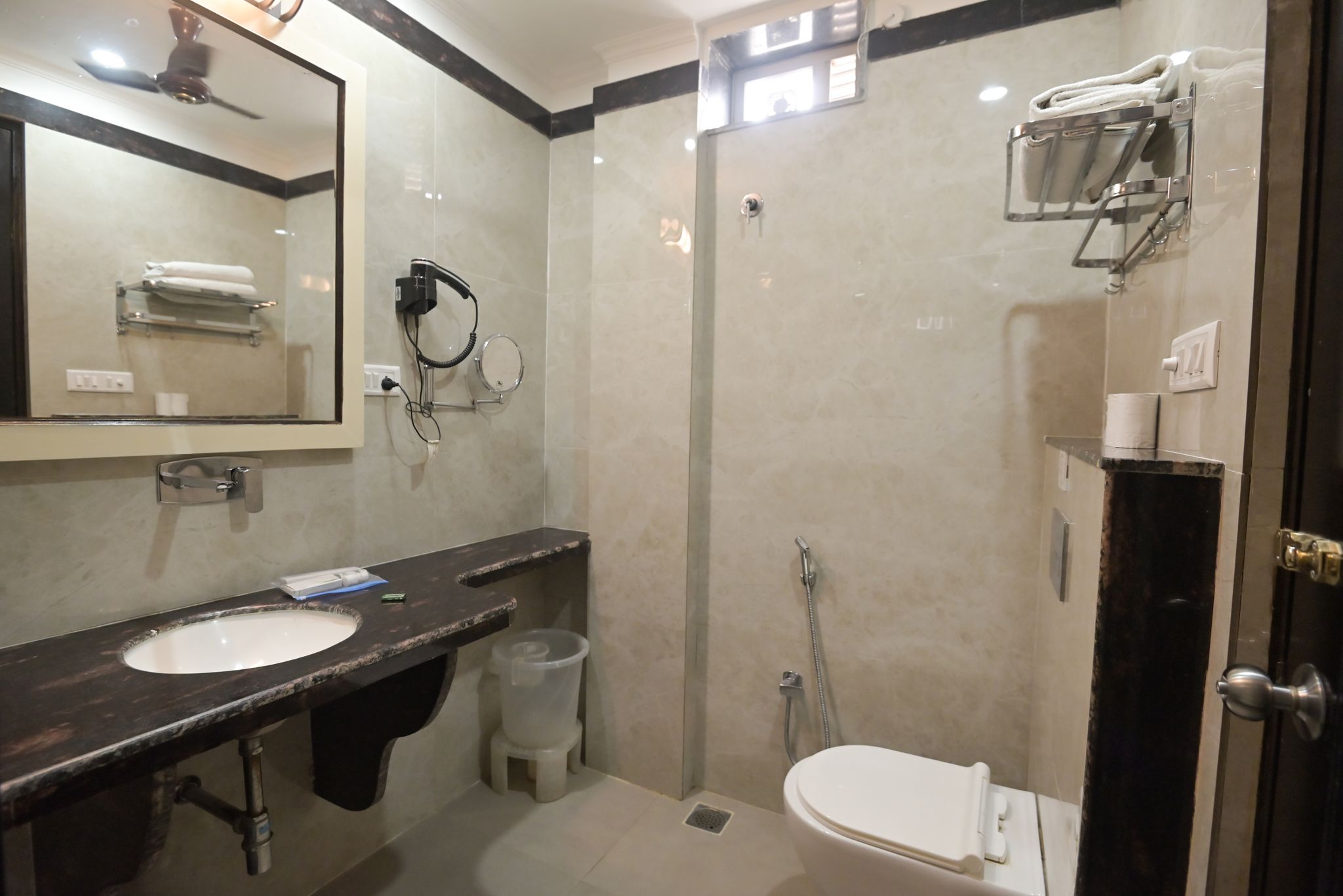 Premium Deluxe Room With Bath Tub