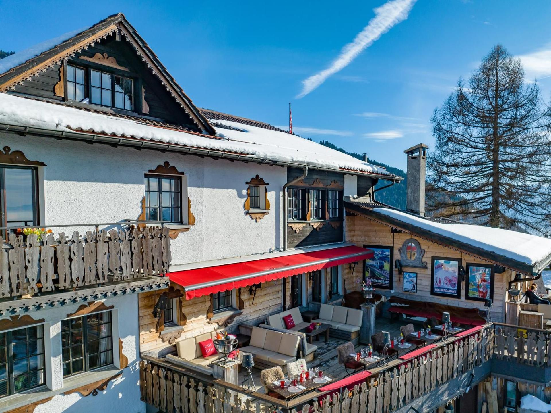 Le Coucou Hotel Restaurant & Lounge-Bar