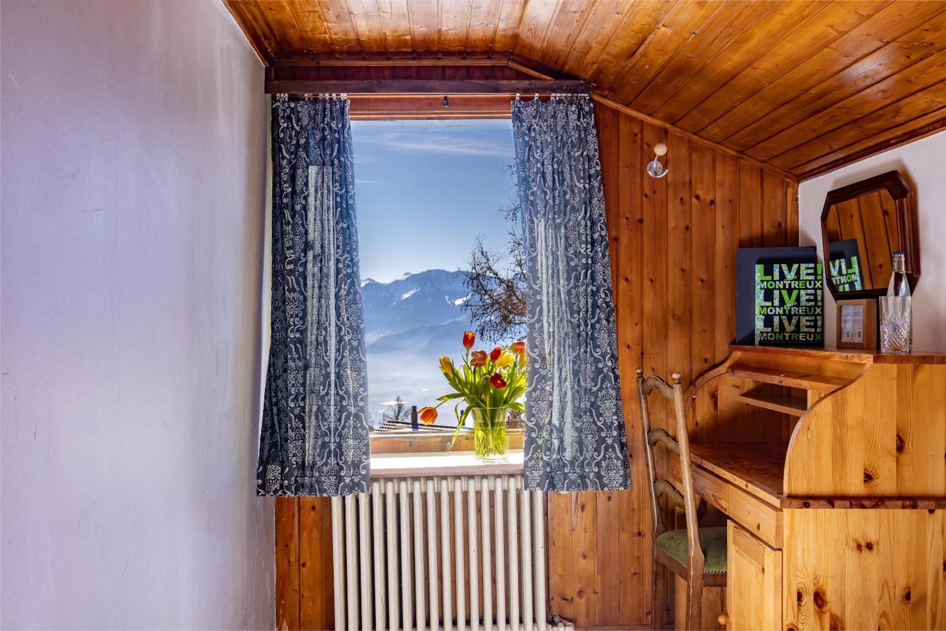 Le Coucou Hotel Restaurant & Lounge-Bar Chambre Alpine (shared Bathroom) 2