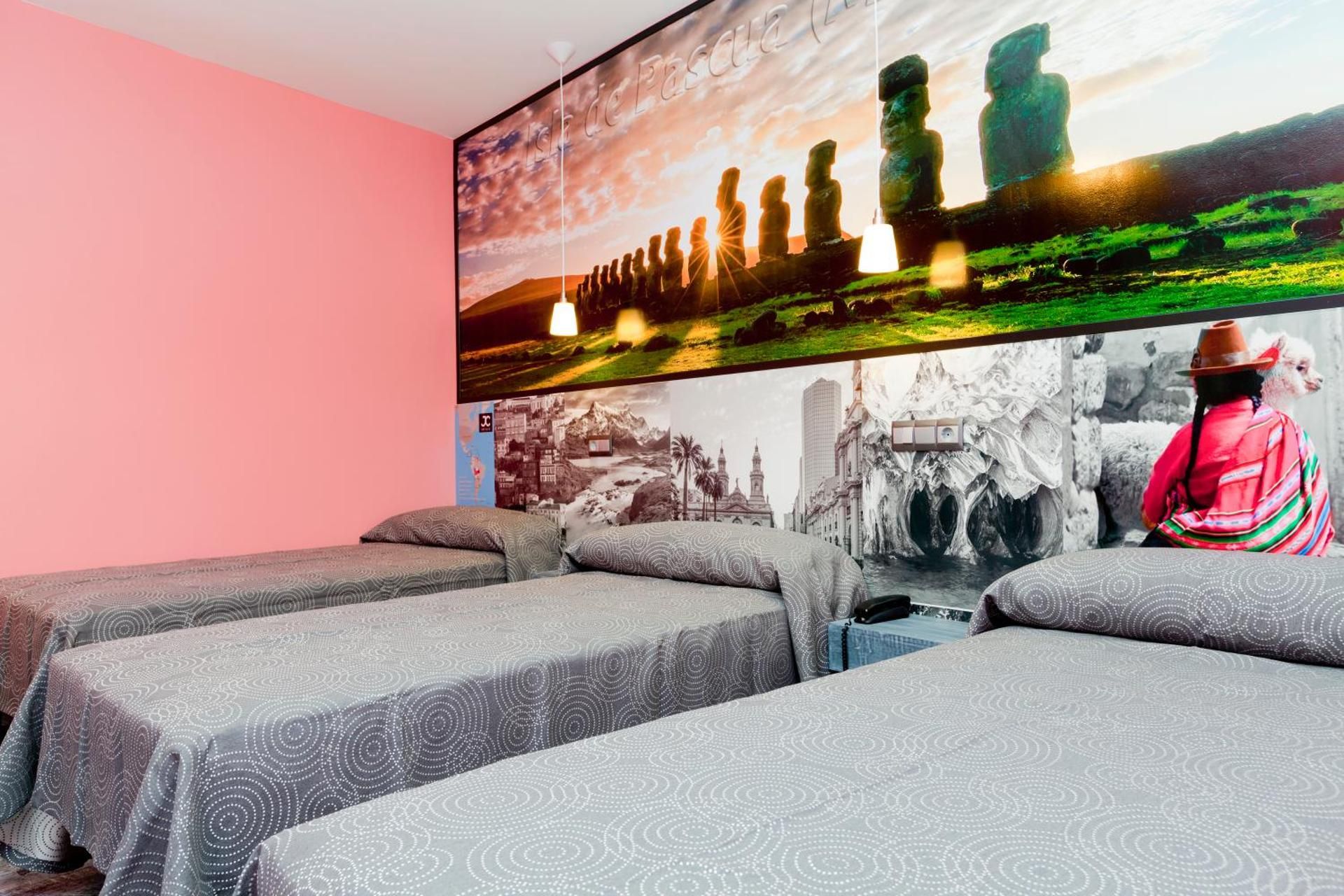 JC Rooms Chueca Deluxe Triple Room
