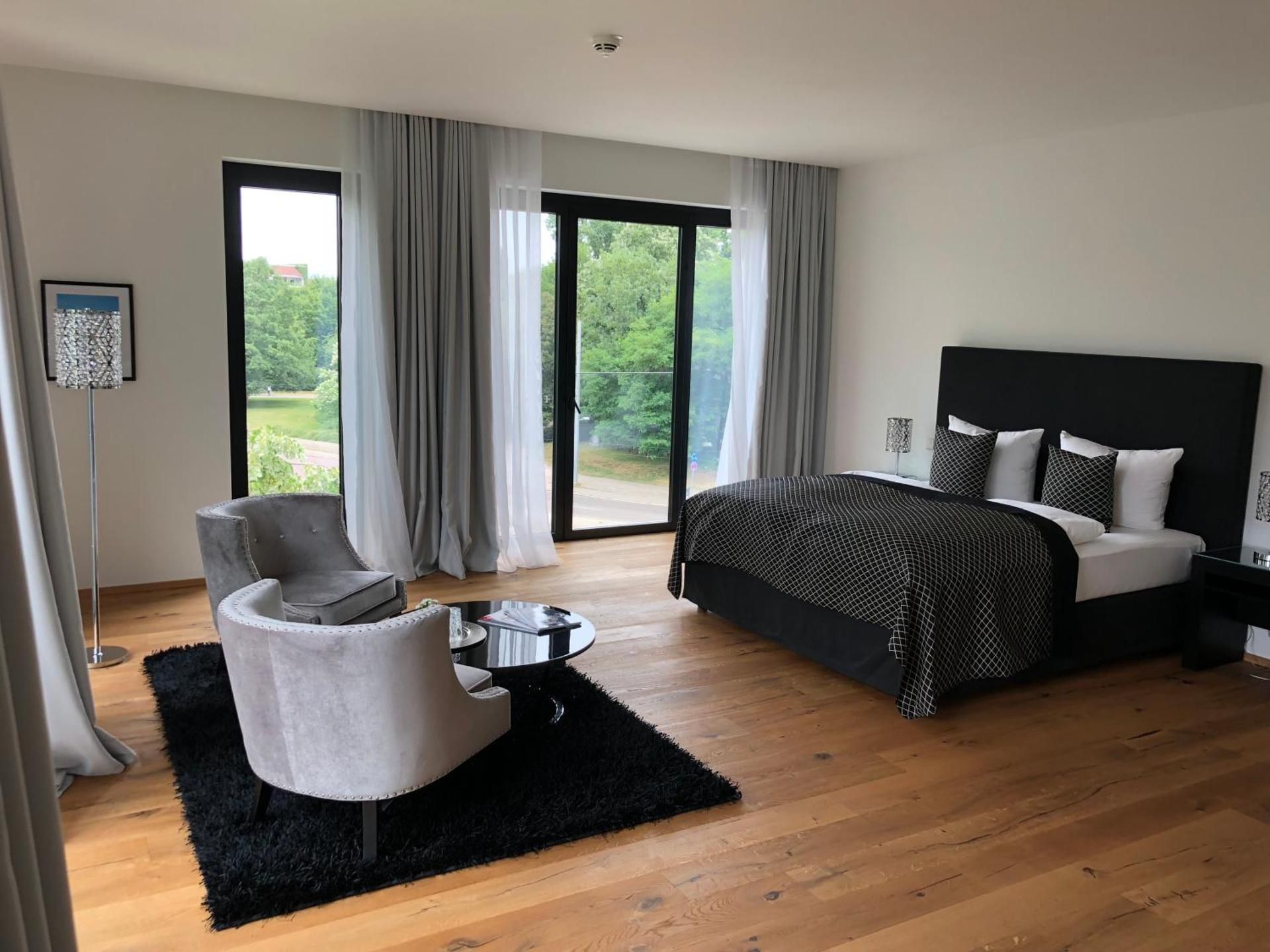 Deluxe Junior Suite with Garden View