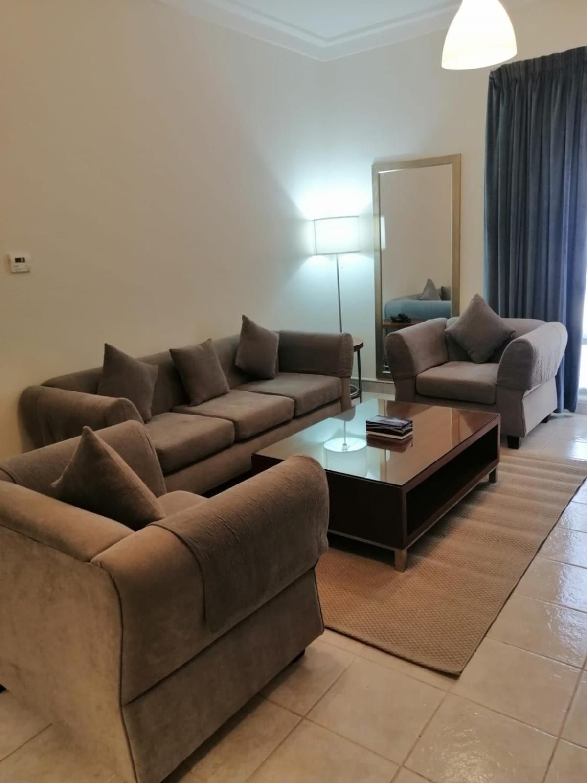 Kuwait Residence Deluxe apartment 3