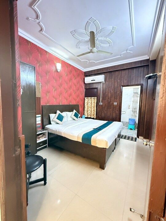 HOTEL PRAKASH PALACE Premium Room 3