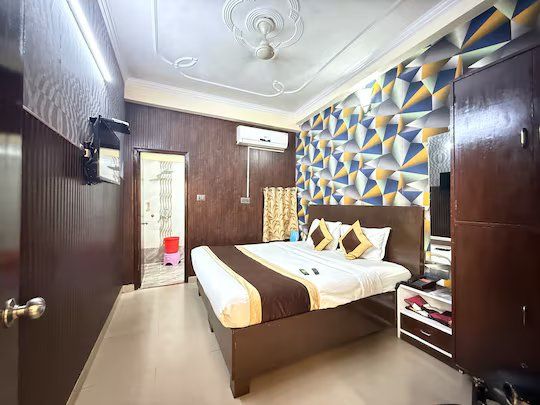 HOTEL PRAKASH PALACE Premium Room 4