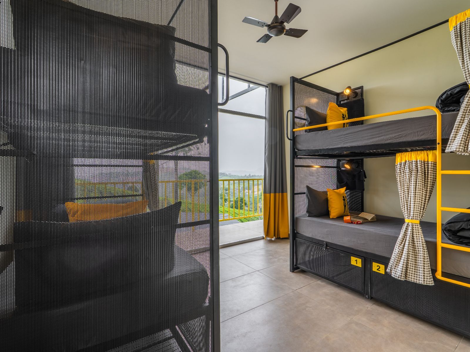 The Hosteller Bam Vagamon Bed in 4 Bed Mixed Dormitory with Garden View 4