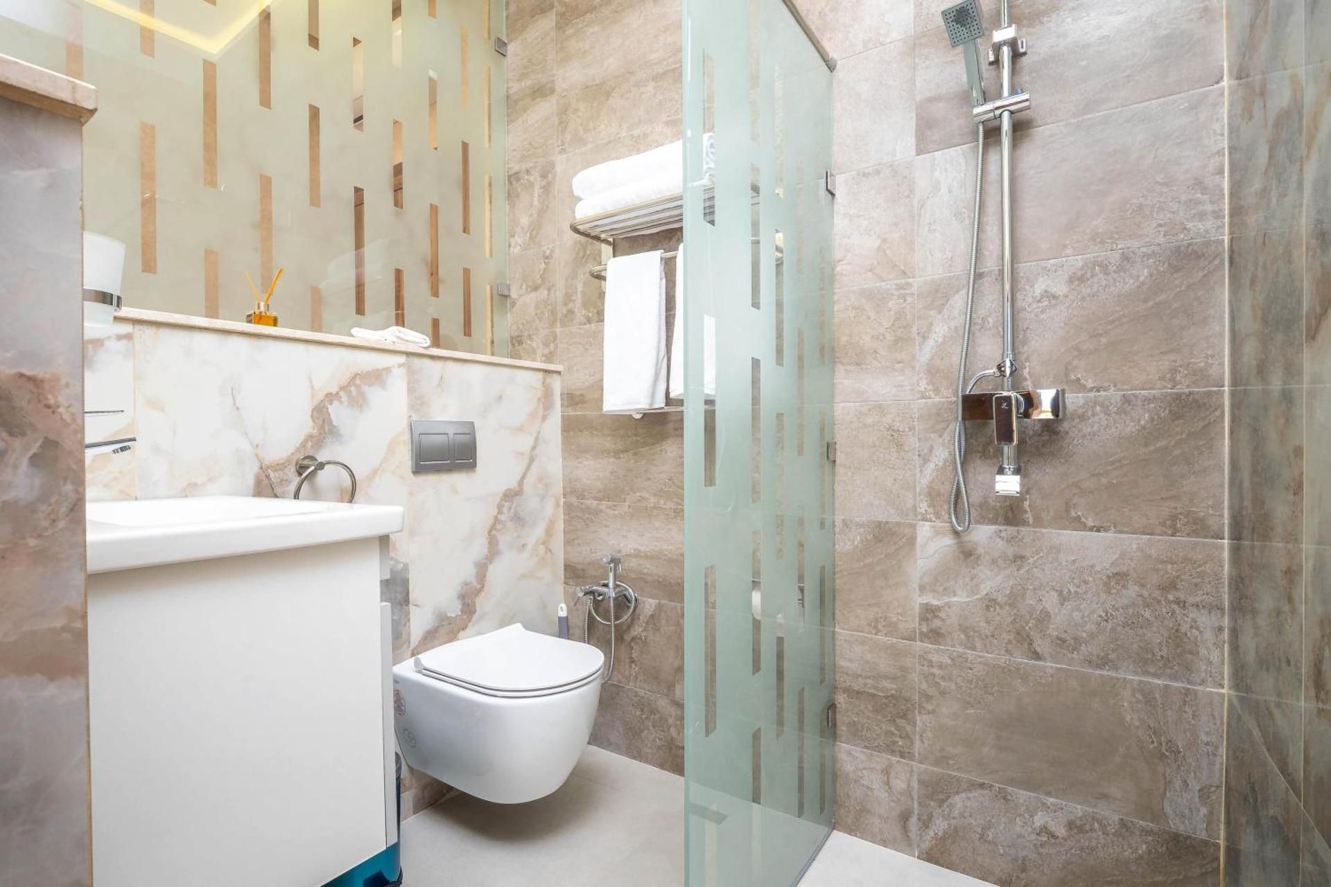 Villa Hasard Marrakech Double Room with Pool View 3