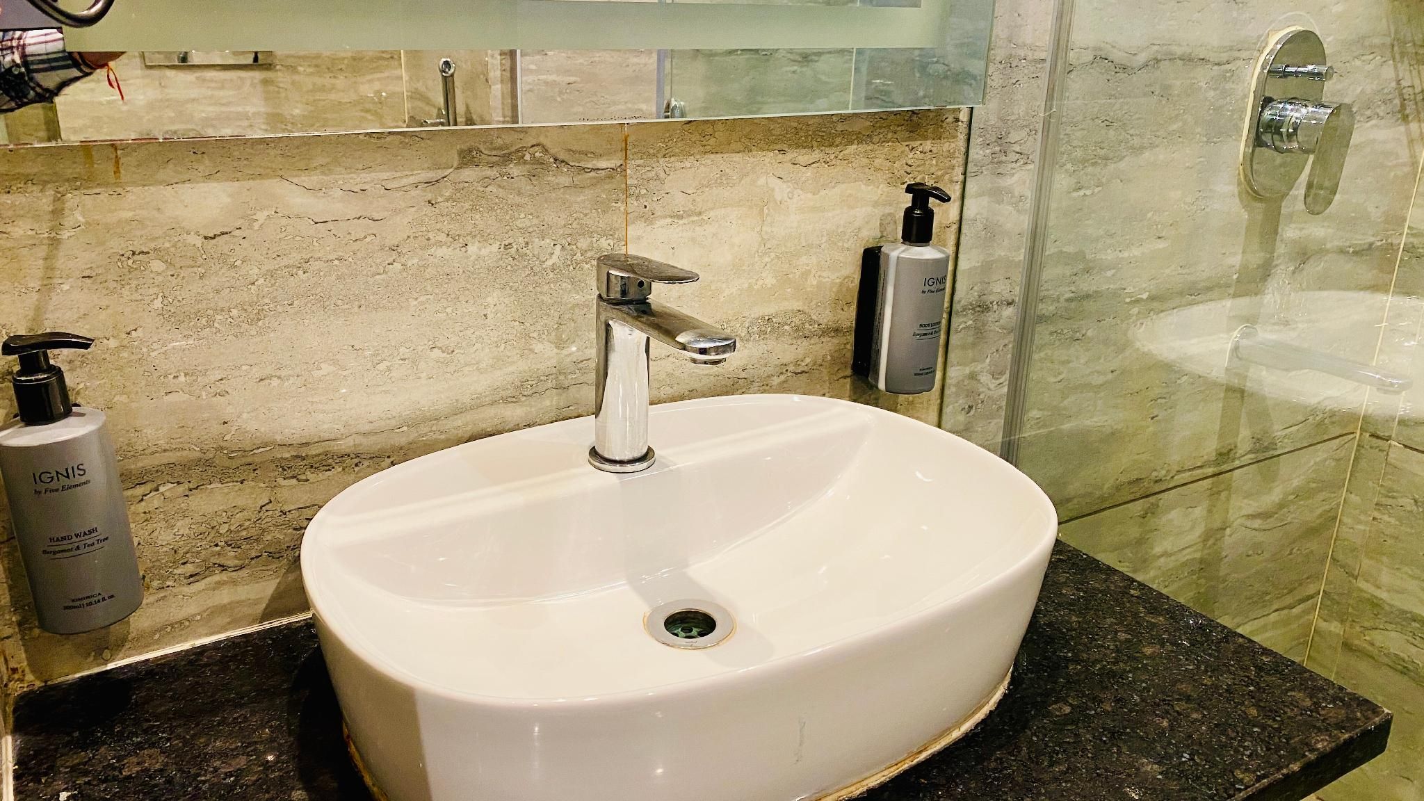 THE CLAN INDORE - VIJAY NAGAR Deluxe 2