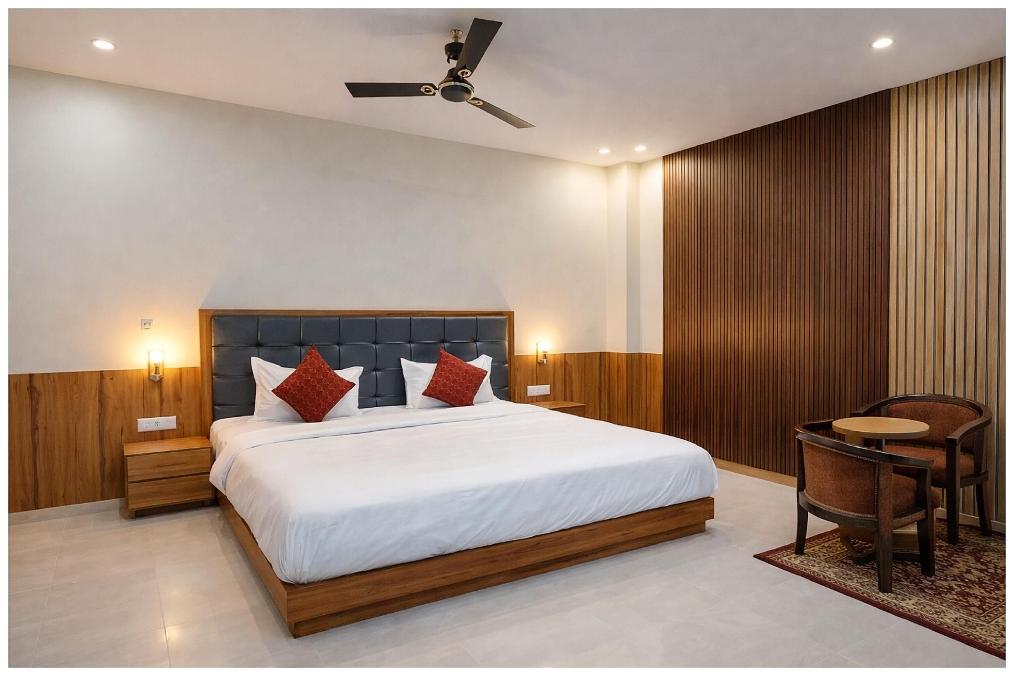 Goroomgo Siddhant Palace Varanasi Super Deluxe Air Conditioining Room