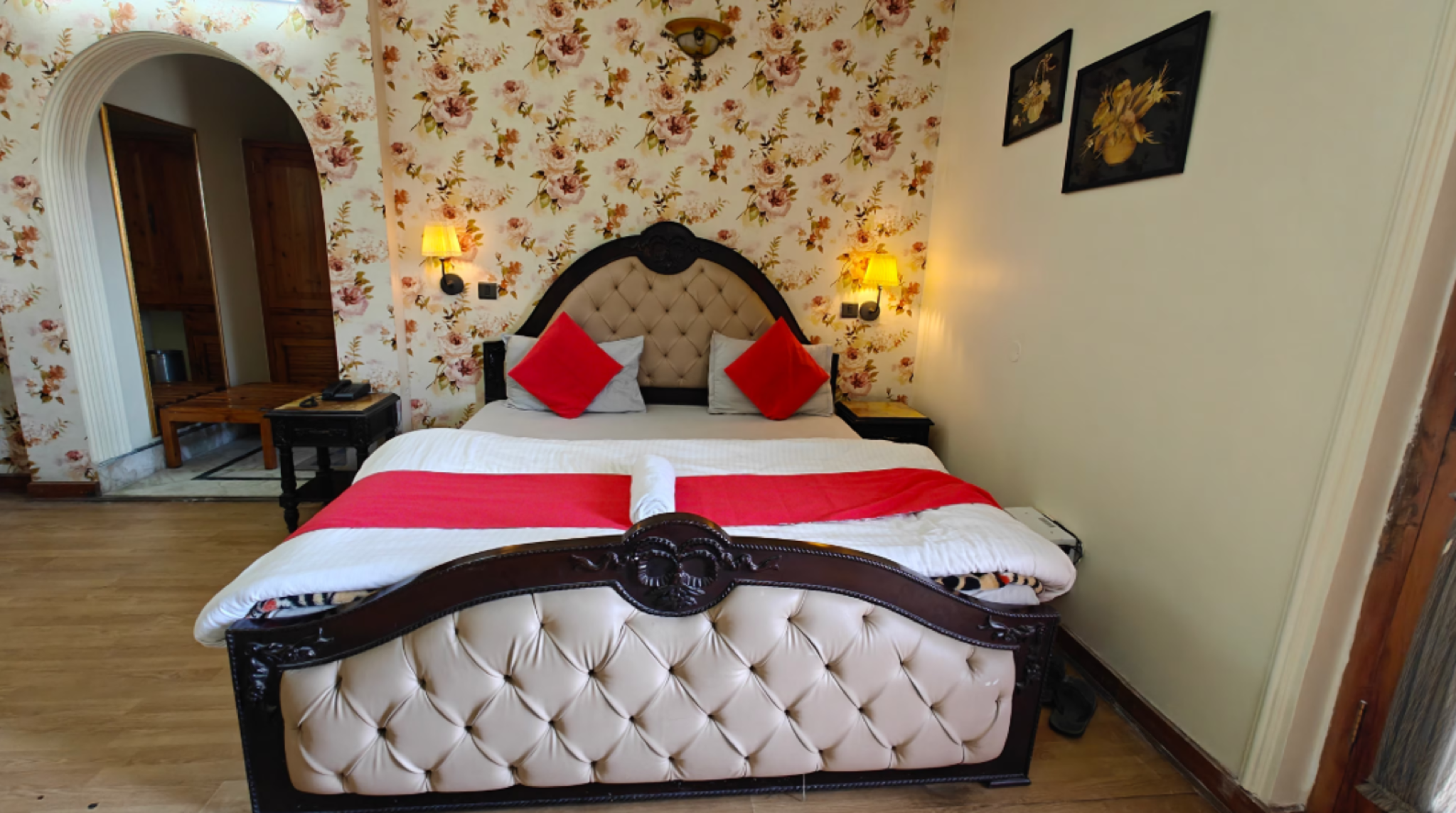 Premium Valley View Room