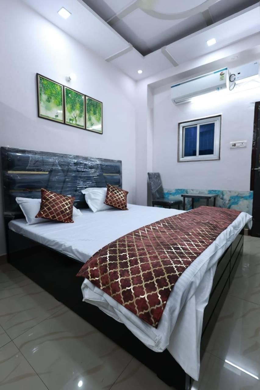 Mahadev P Guest House, Varanasi
