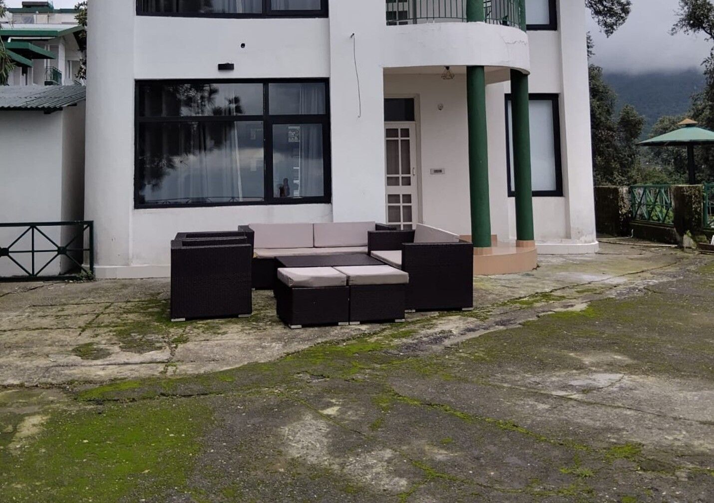 Stunning 3BHK Villa, Mussoorie