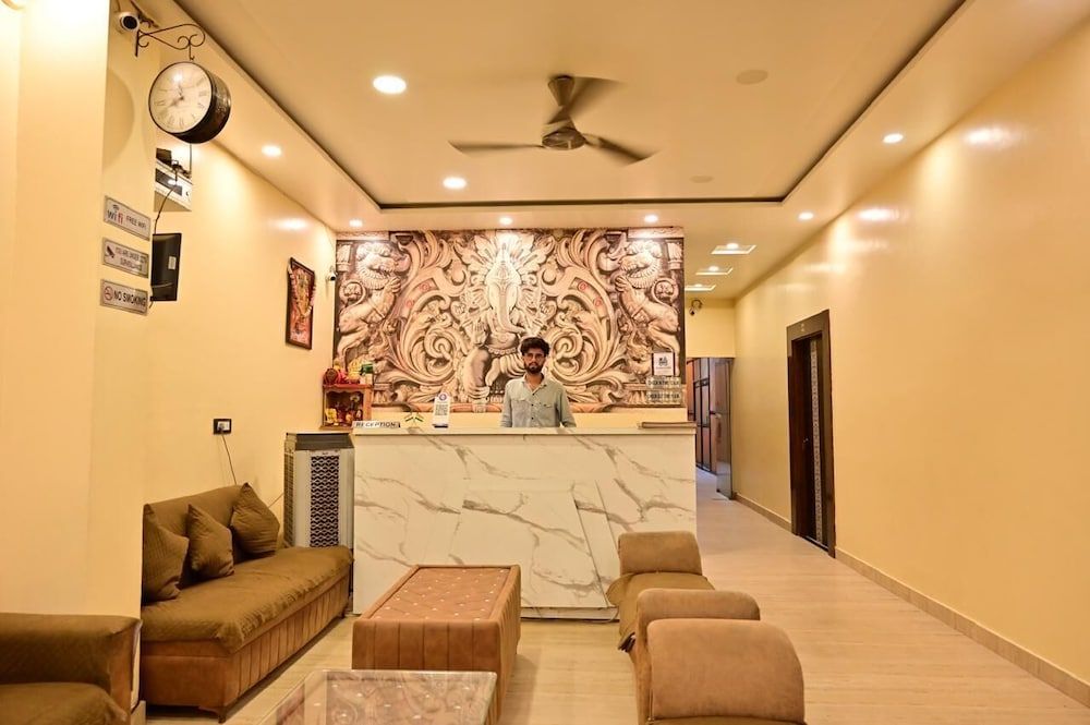 Hotel Siddhi Vinayak Varanasi