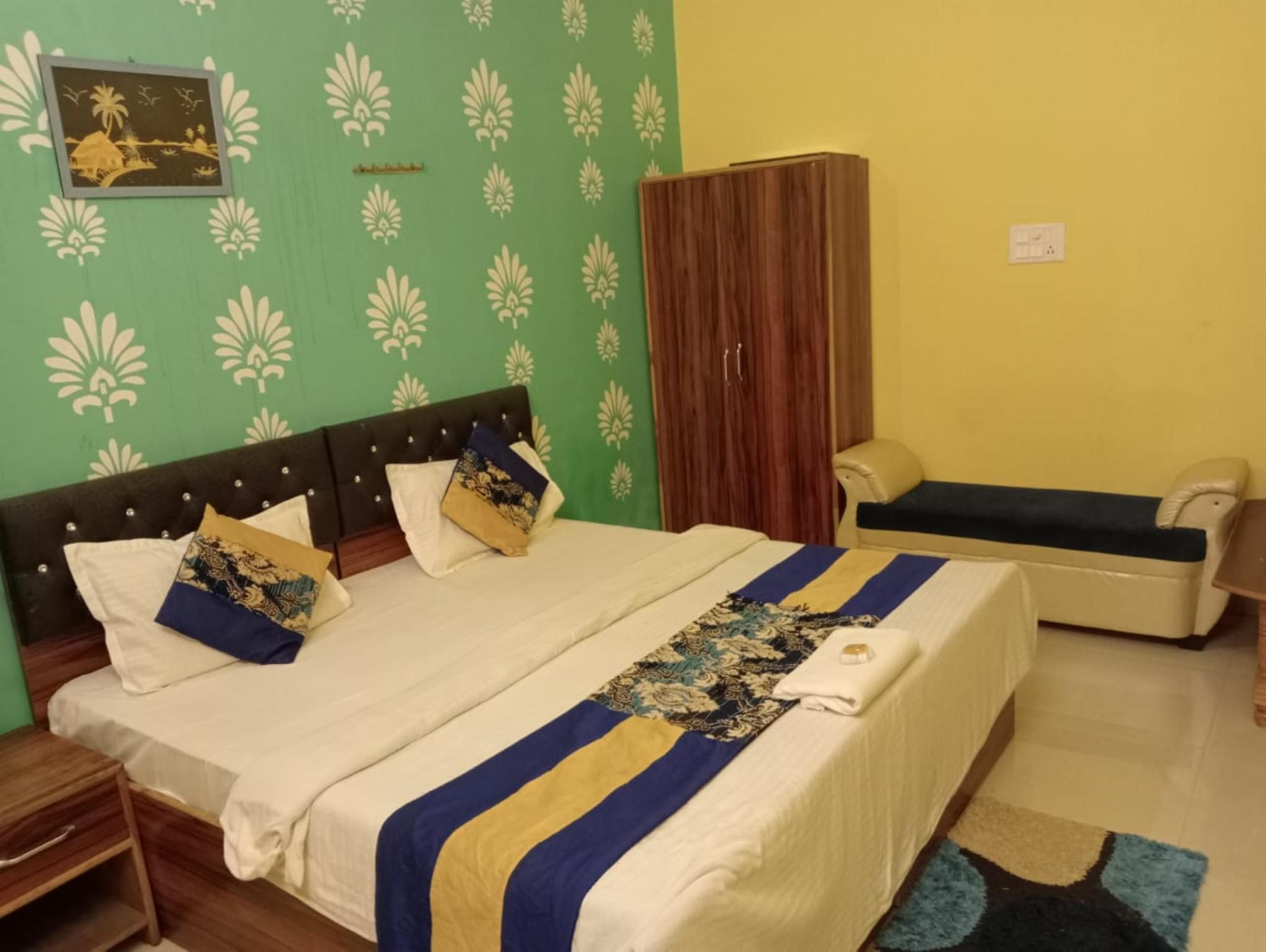 Double Bed Room With Air conditioning