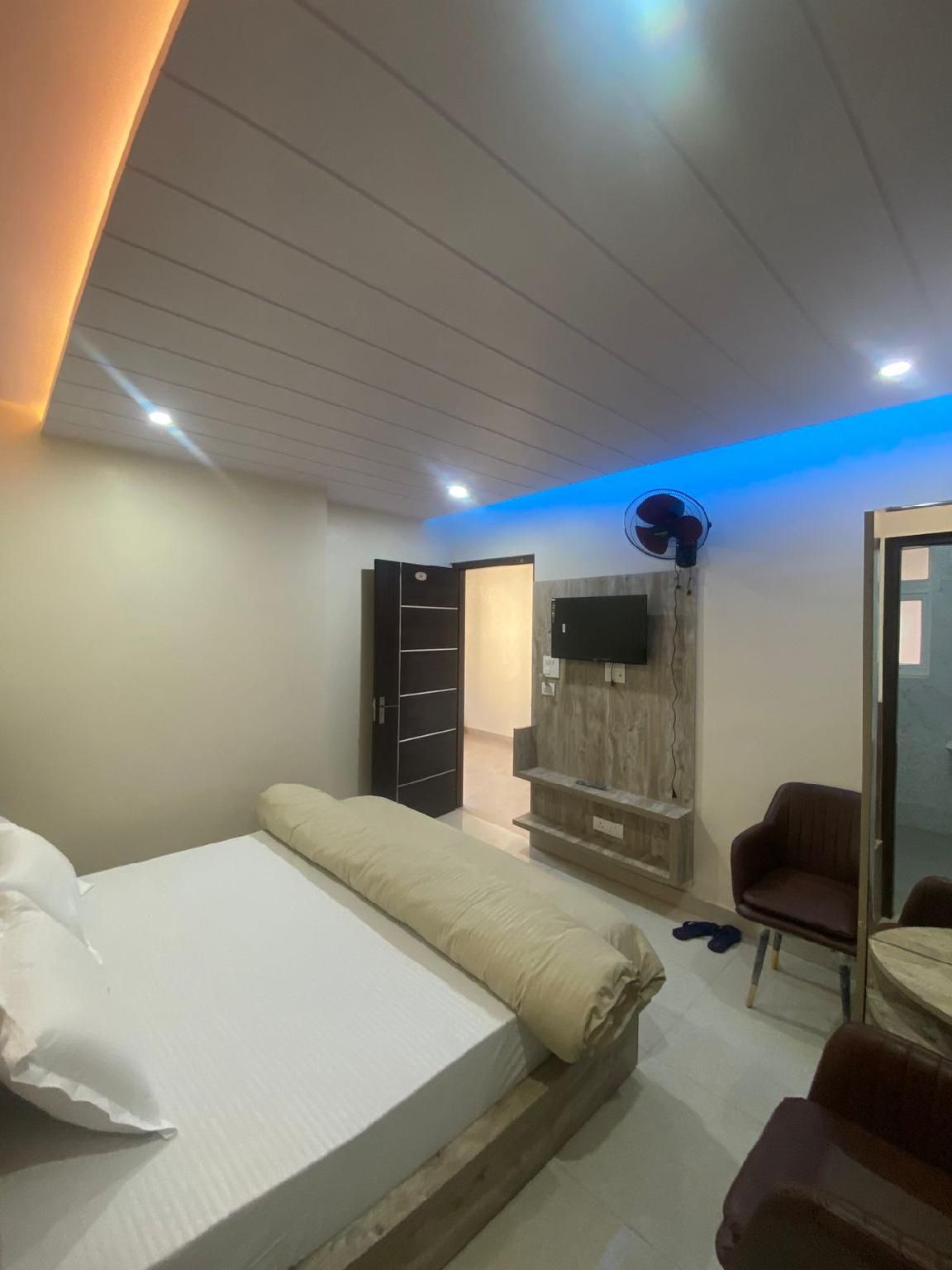 Harmony Heights Shimla Deluxe Double or Twin 2