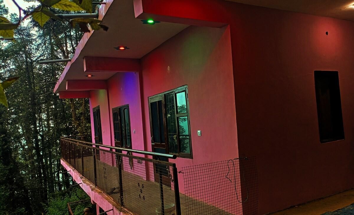 Peace holiday homestay