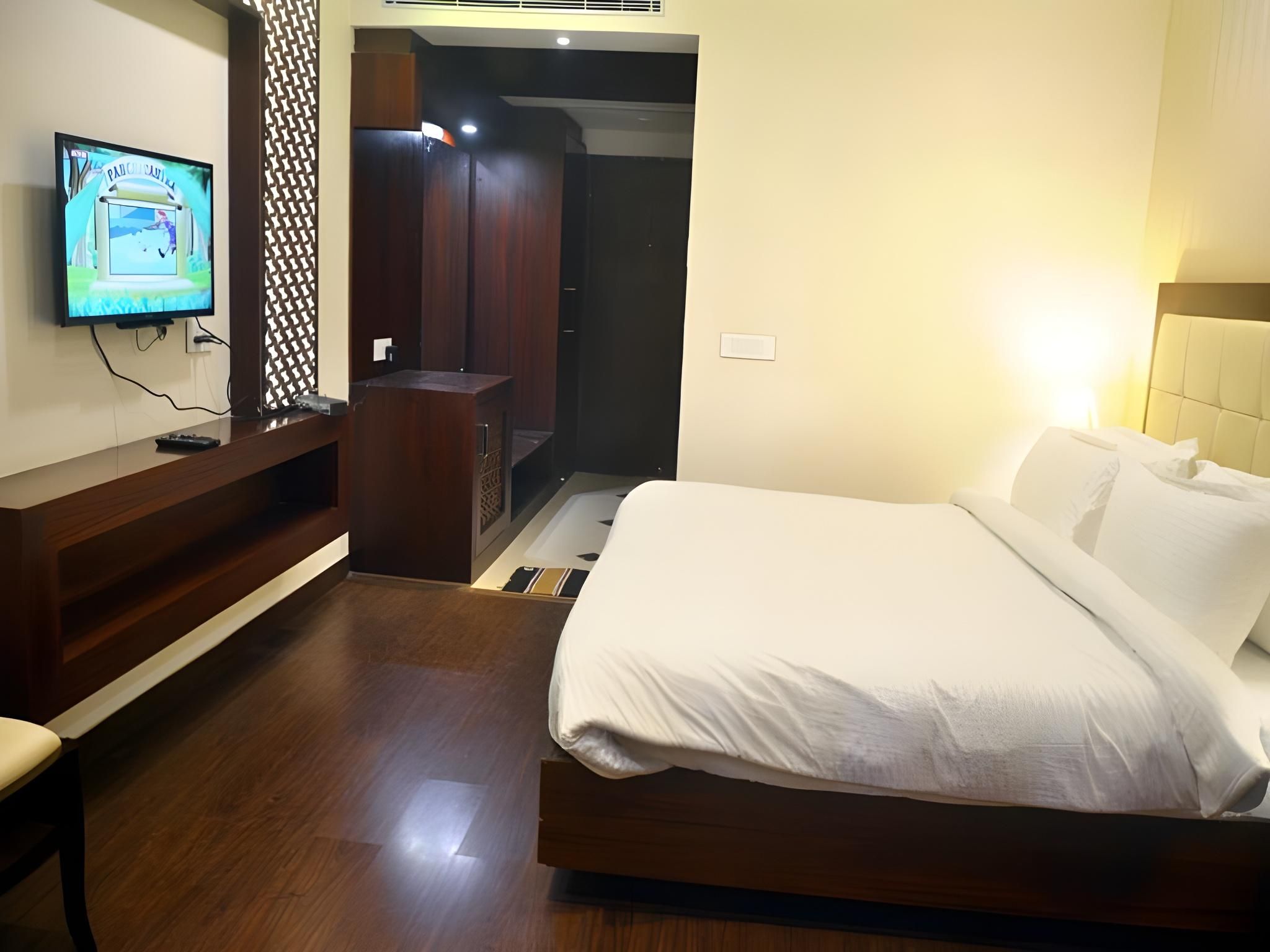 Club Deluxe Room