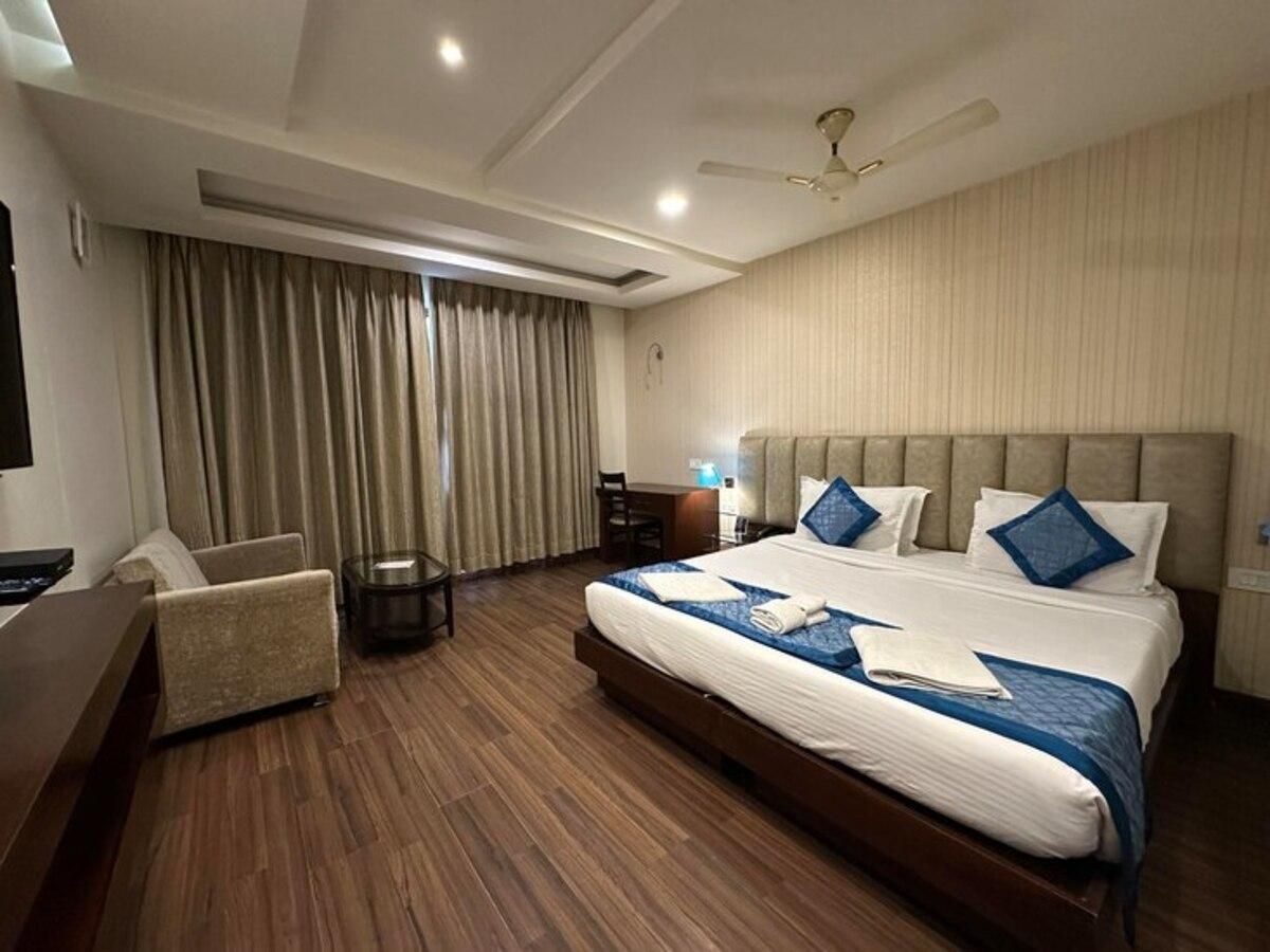 Premium Deluxe Room