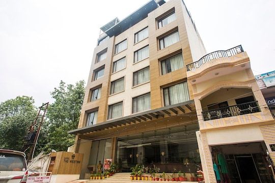 Hotel Exterior