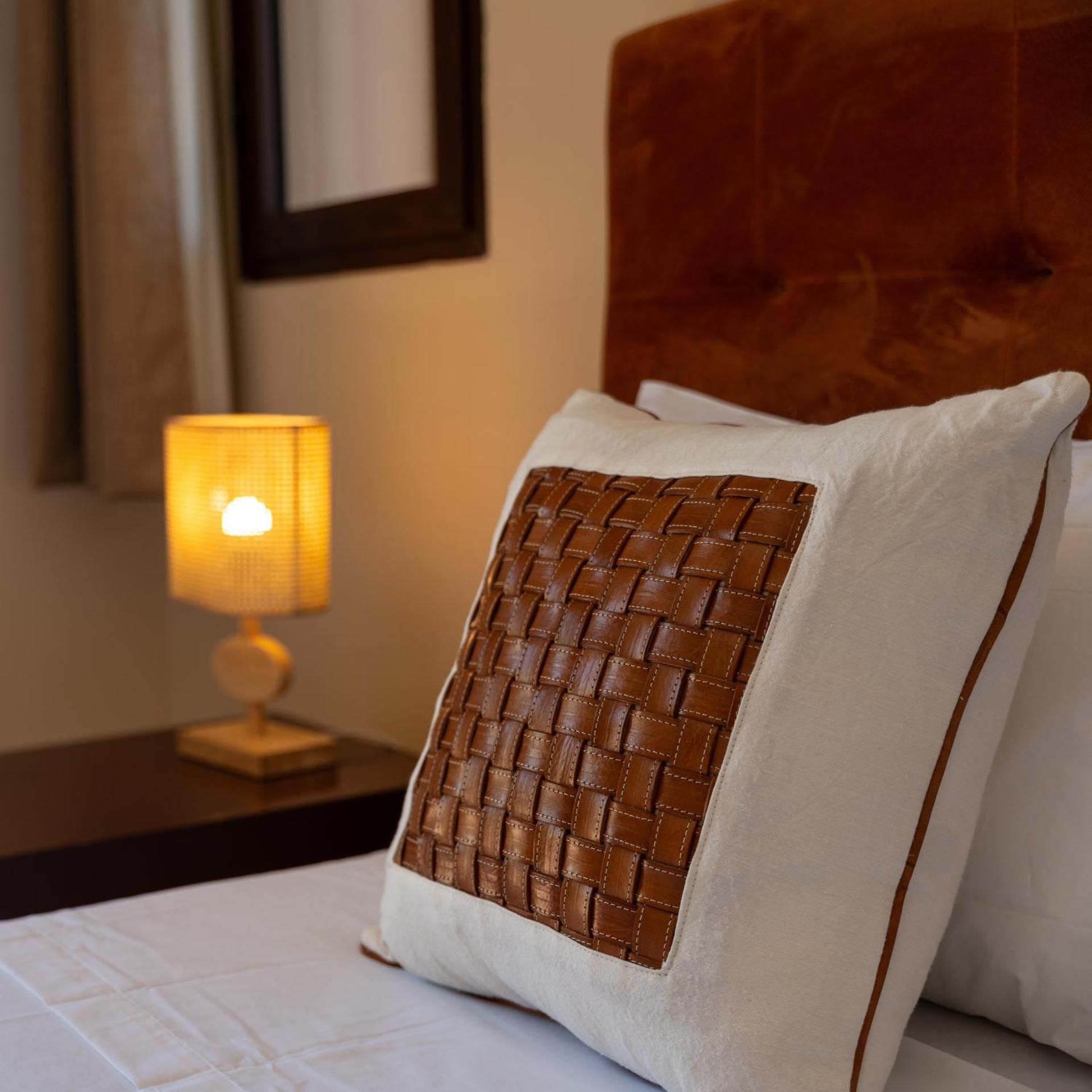 Hacienda de Julie Queen Room with Pool View 9