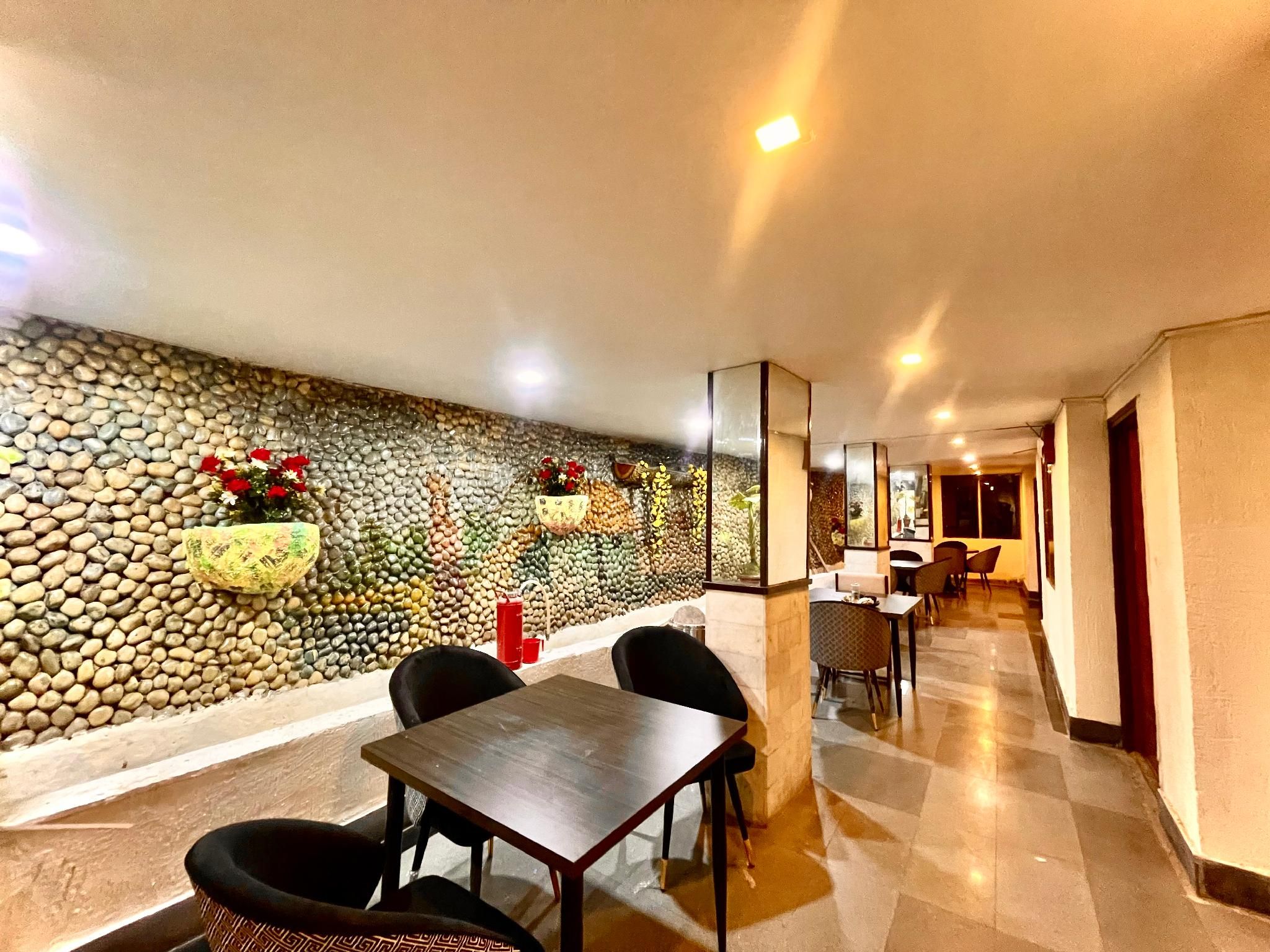 Hotel Roshie Mall Road Mussoorie Picture Palace