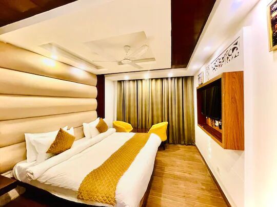 Hotel Roshie Mall Road Mussoorie Picture Palace