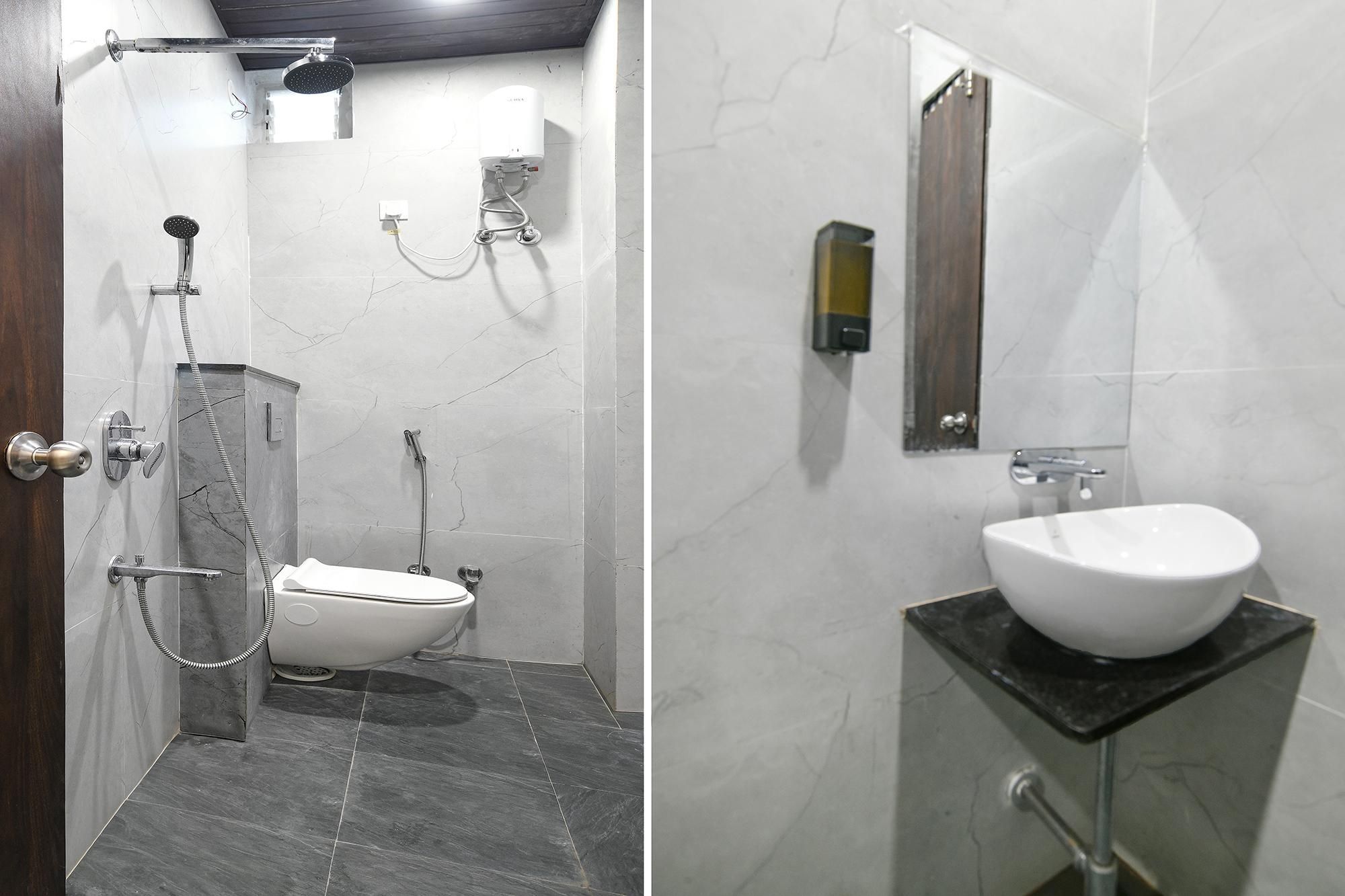 FabHotel Capital Inn Deluxe Room 6