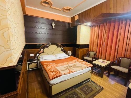 Hotel Kufri Holiday Inn Deluxe