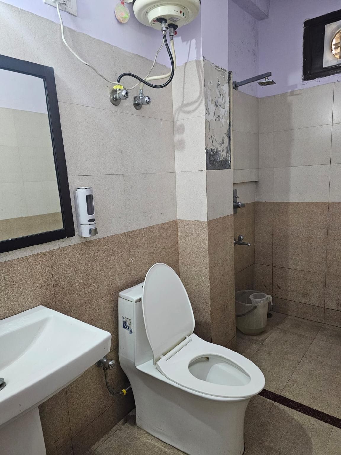 Green Valley Waknaghat by Vairagya Hospitality Standard - 1 Double Bed with Balcony