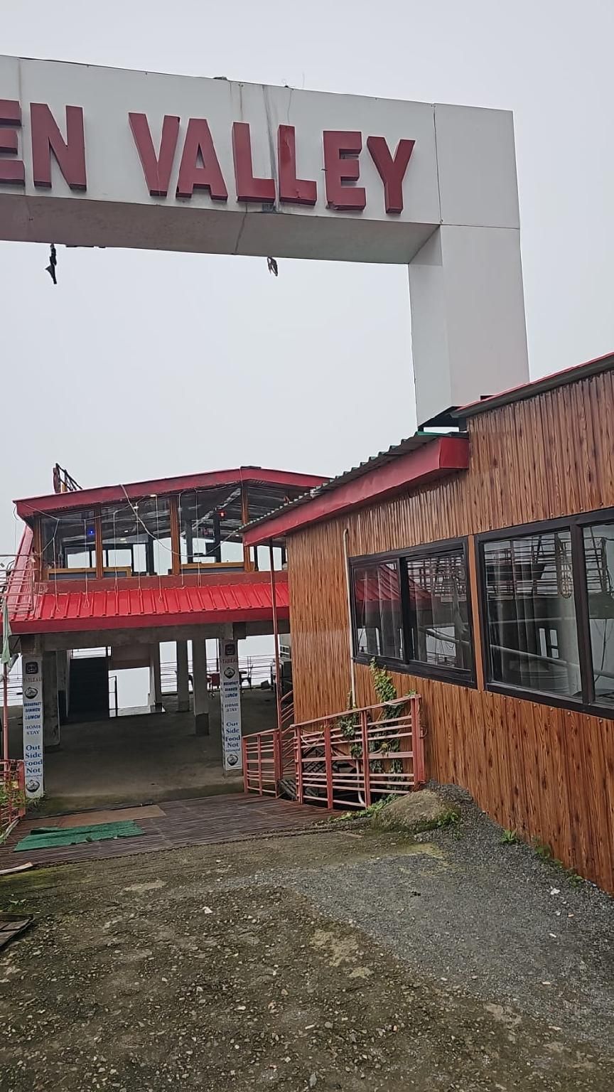 Green Valley Waknaghat by Vairagya Hospitality