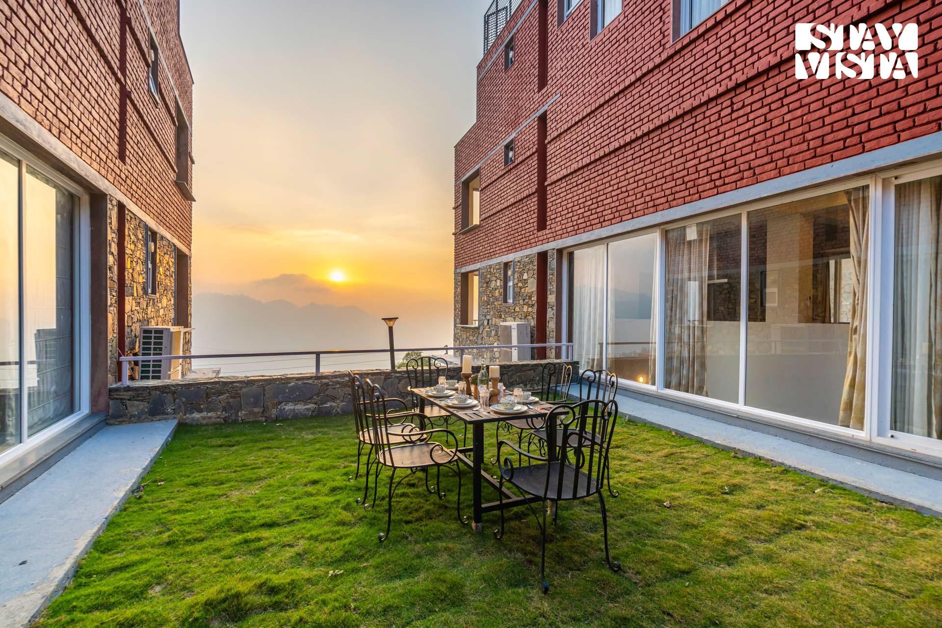 StayVista at Mist @ Elysium Estate