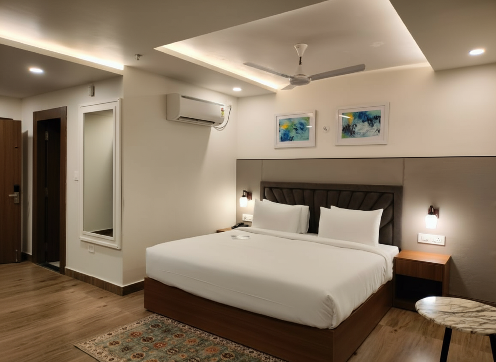 EcoXpress Satva Varanasi - 5 km from Kashi Vishwanath Temple, Varanasi Deluxe Room