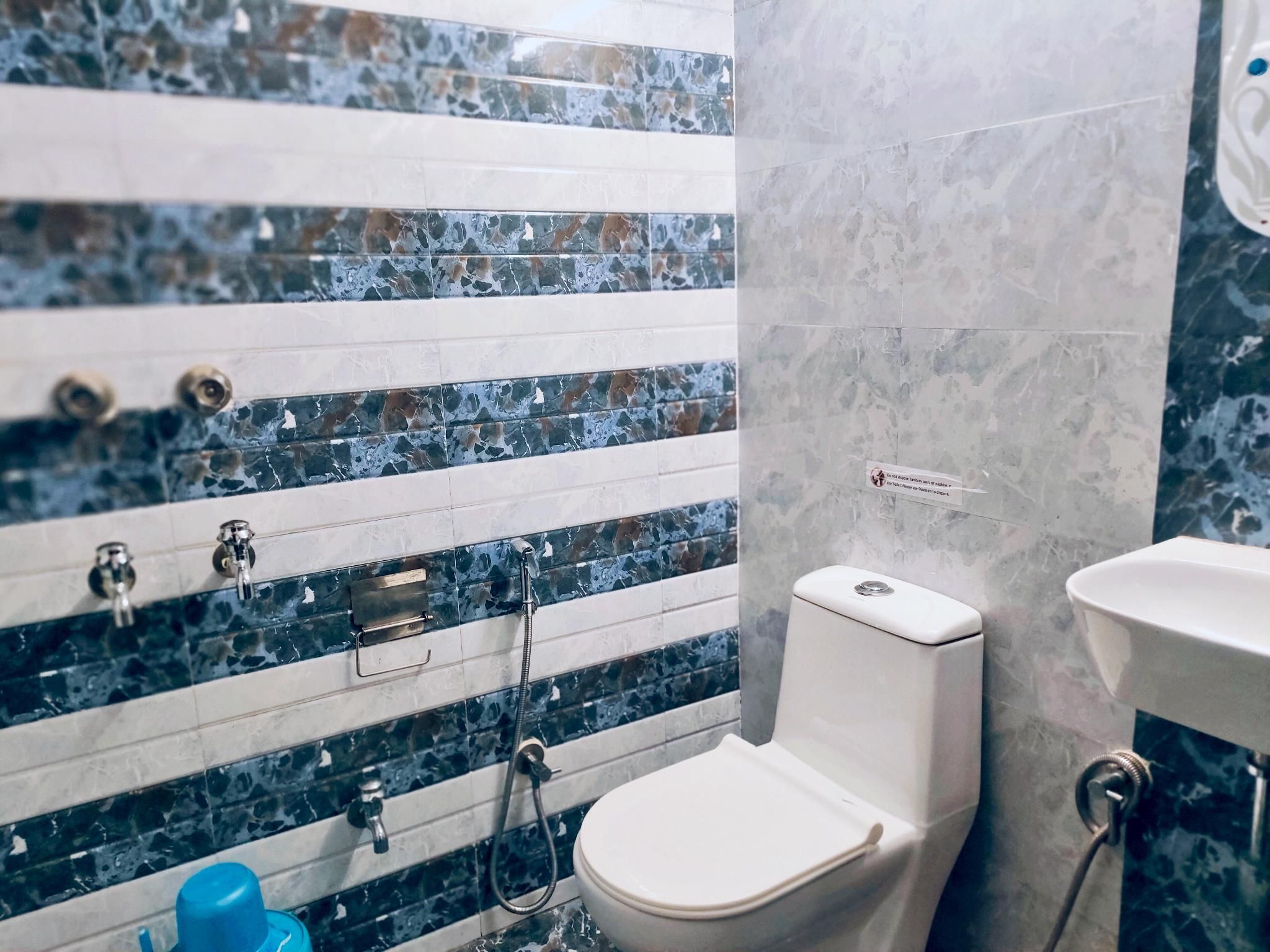 Hotel Royal Shantii Inn Deluxe River View 3