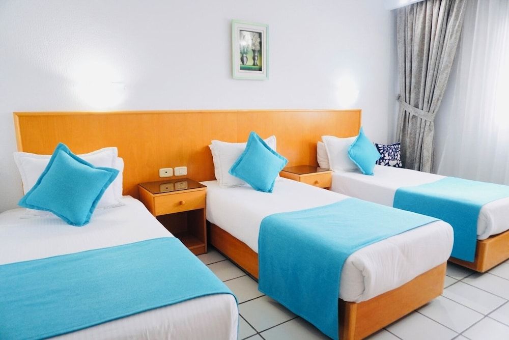 Le National Family Triple Room 2