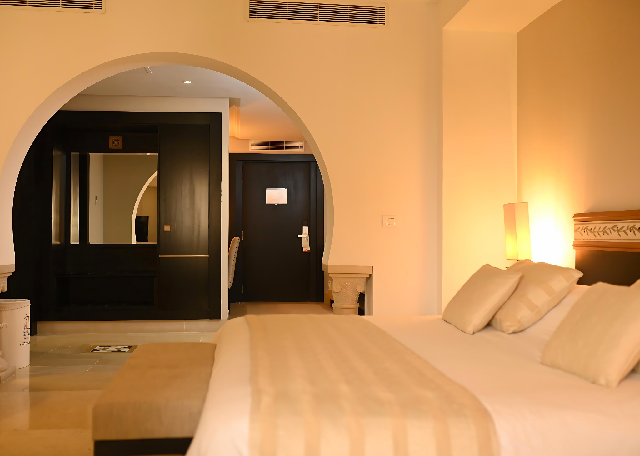 Borj Dhiafa Triple Standard