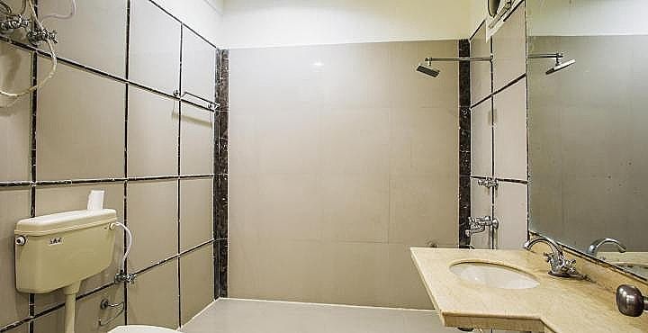 Hotel Mandakini Plaza Executive Room 5