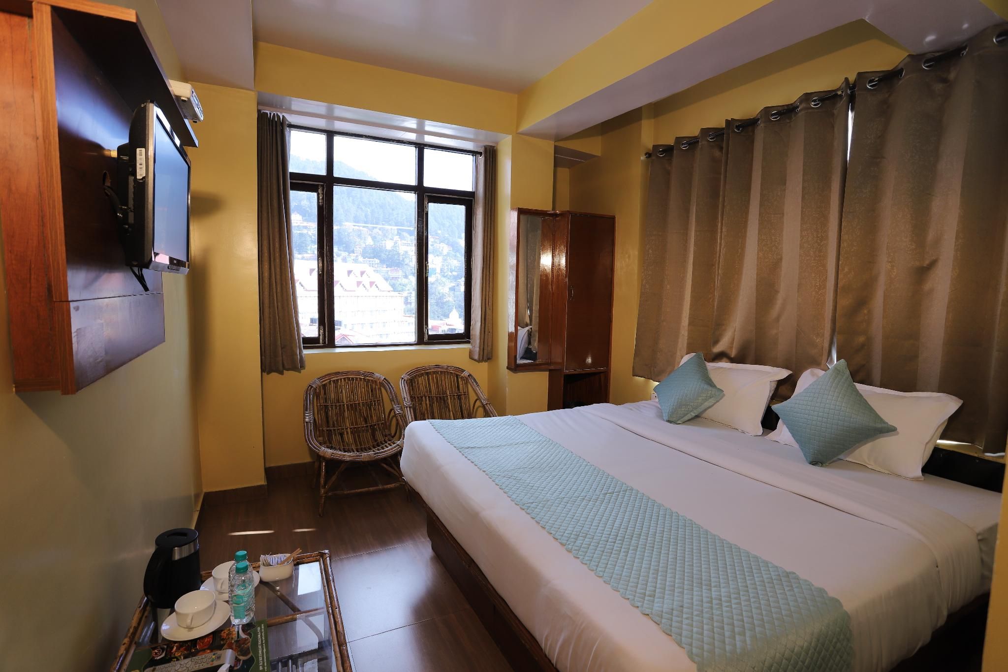 Harmony Sentiments Shimla (The Mall Road) City View 2