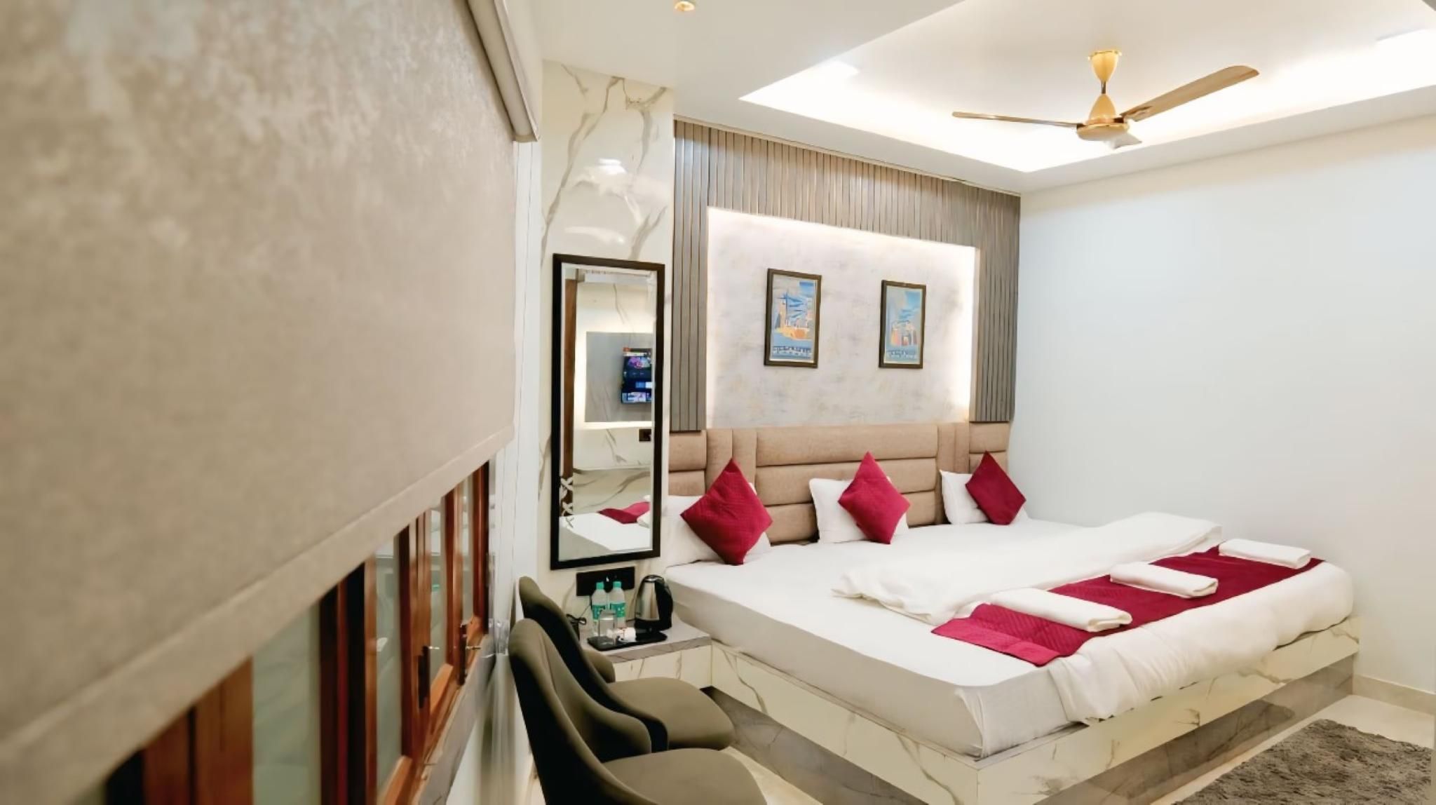 Goroomgo Shiv Sudha Guest House Standard Double Air-Conditioning