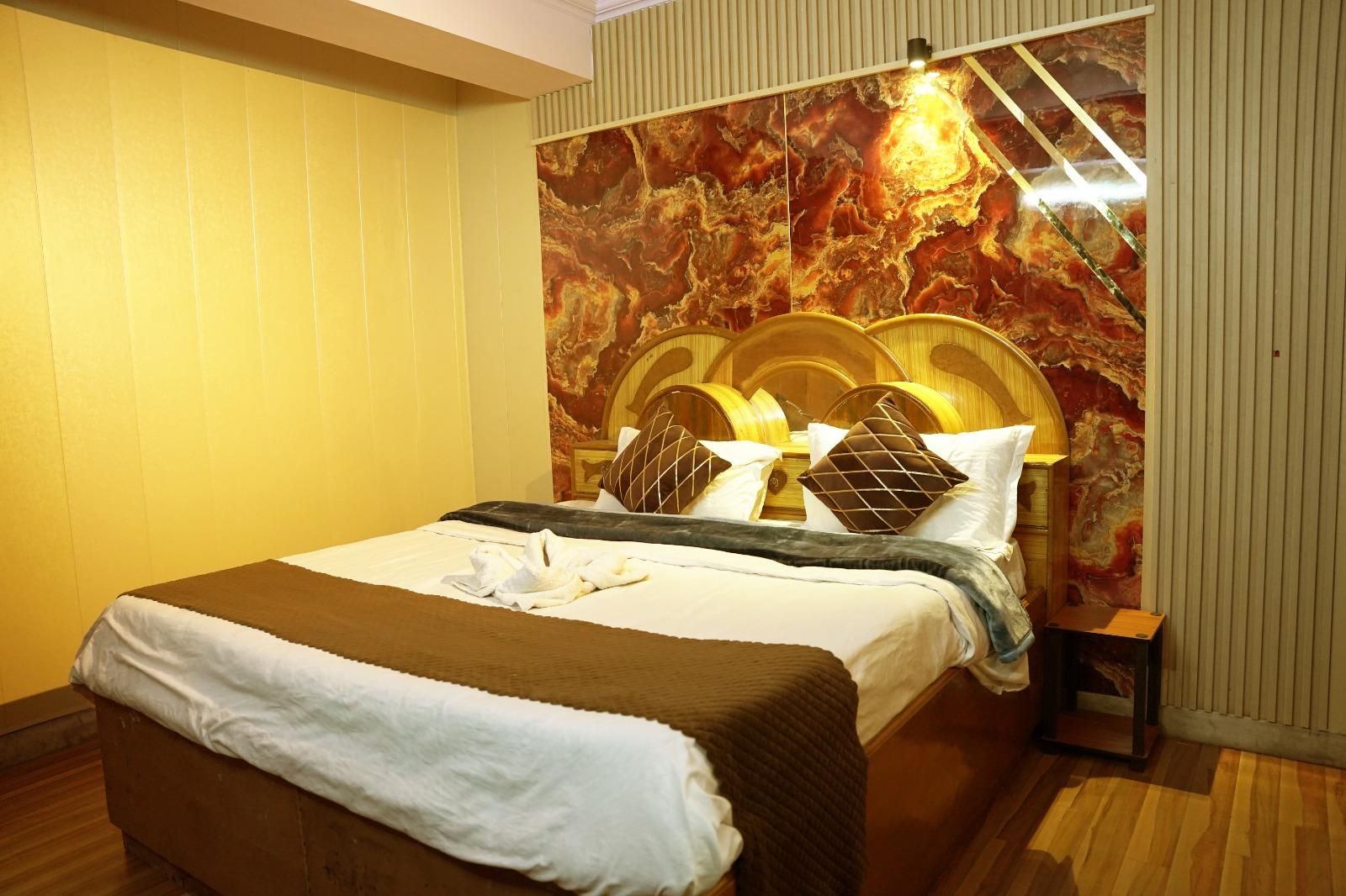 Hotel Himalayan Roots Family Room