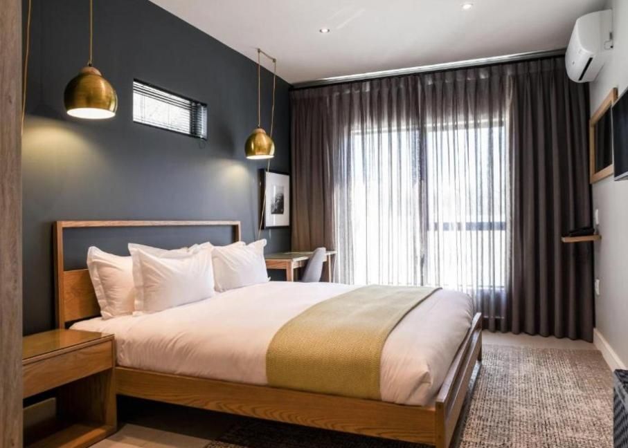 Boetie & Sons Sandton Stay Two-Bedroom Apartment 2
