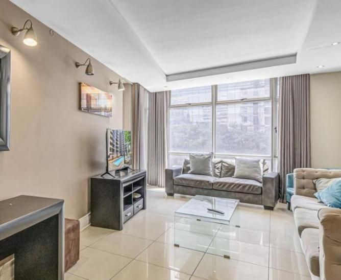 Boetie & Sons Sandton Stay Deluxe Two-Bedroom Apartment with Garden View 3