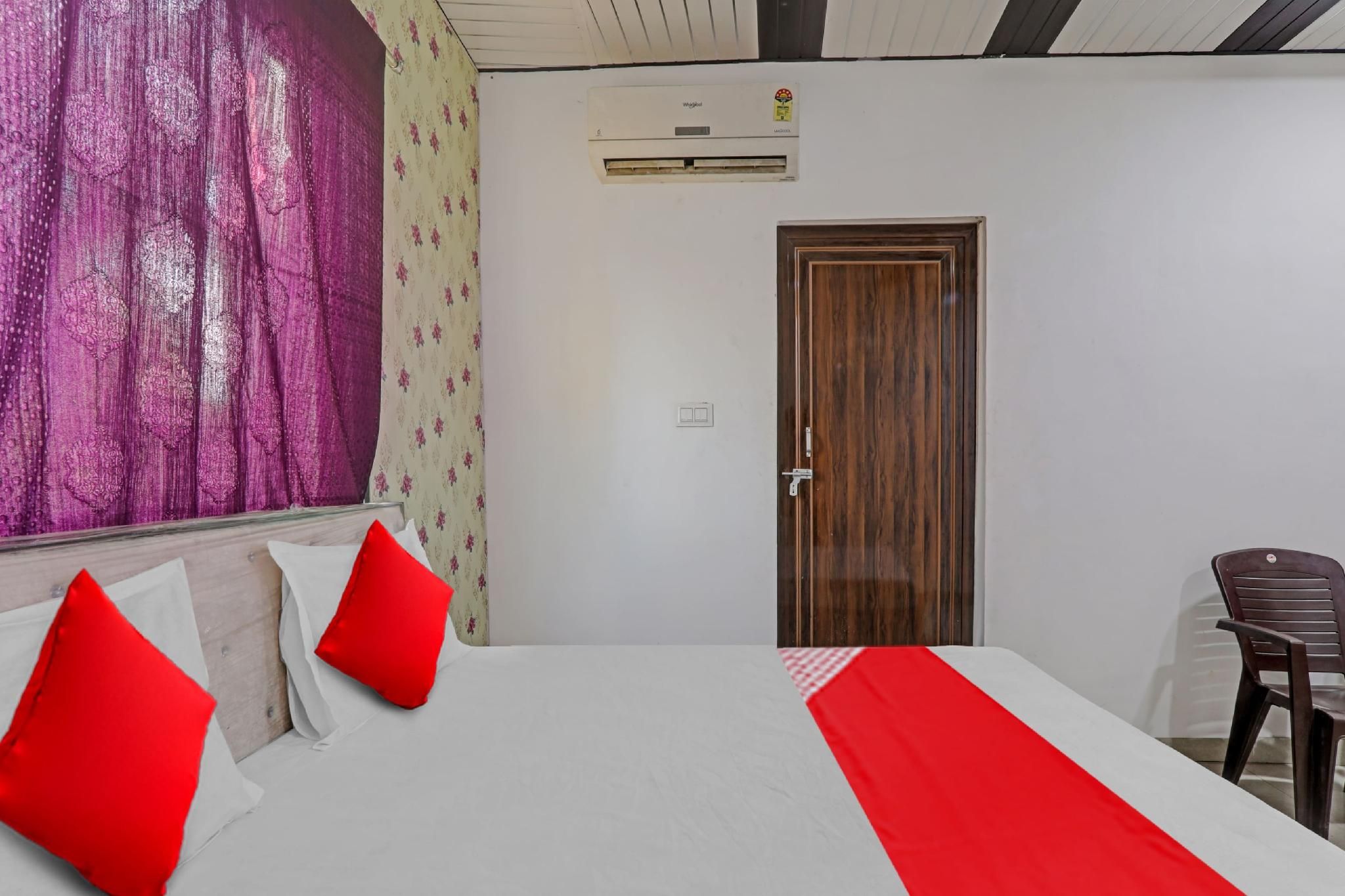 Hotel O by OYO SP PALACE Classic Double or Twin 3