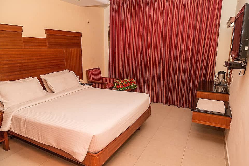 Deluxe Room With Breakfast