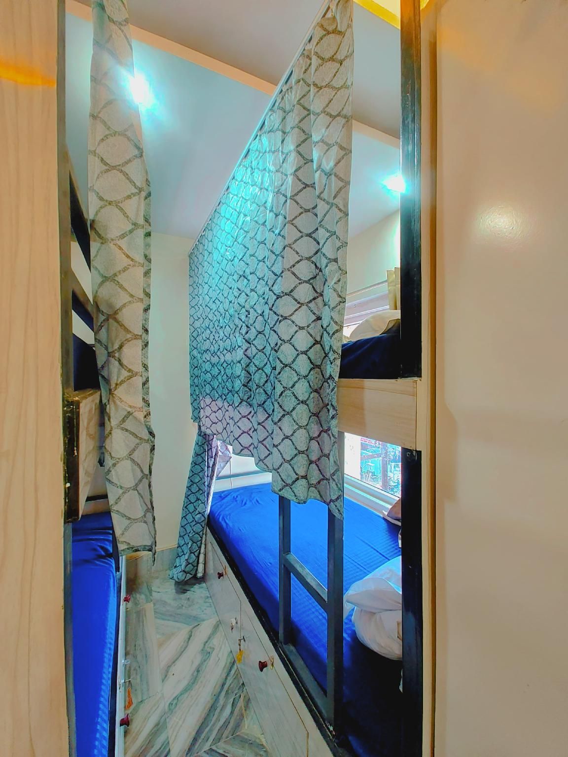 Western Stay Inn 15 Mints Walking From Assi Ghat Mixed Dormitory - 10 Bunk Beds 2