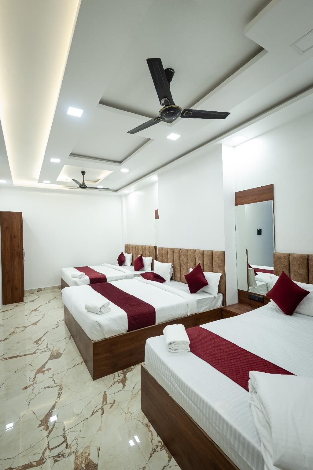 The Satnam Inn Familia Suite 2