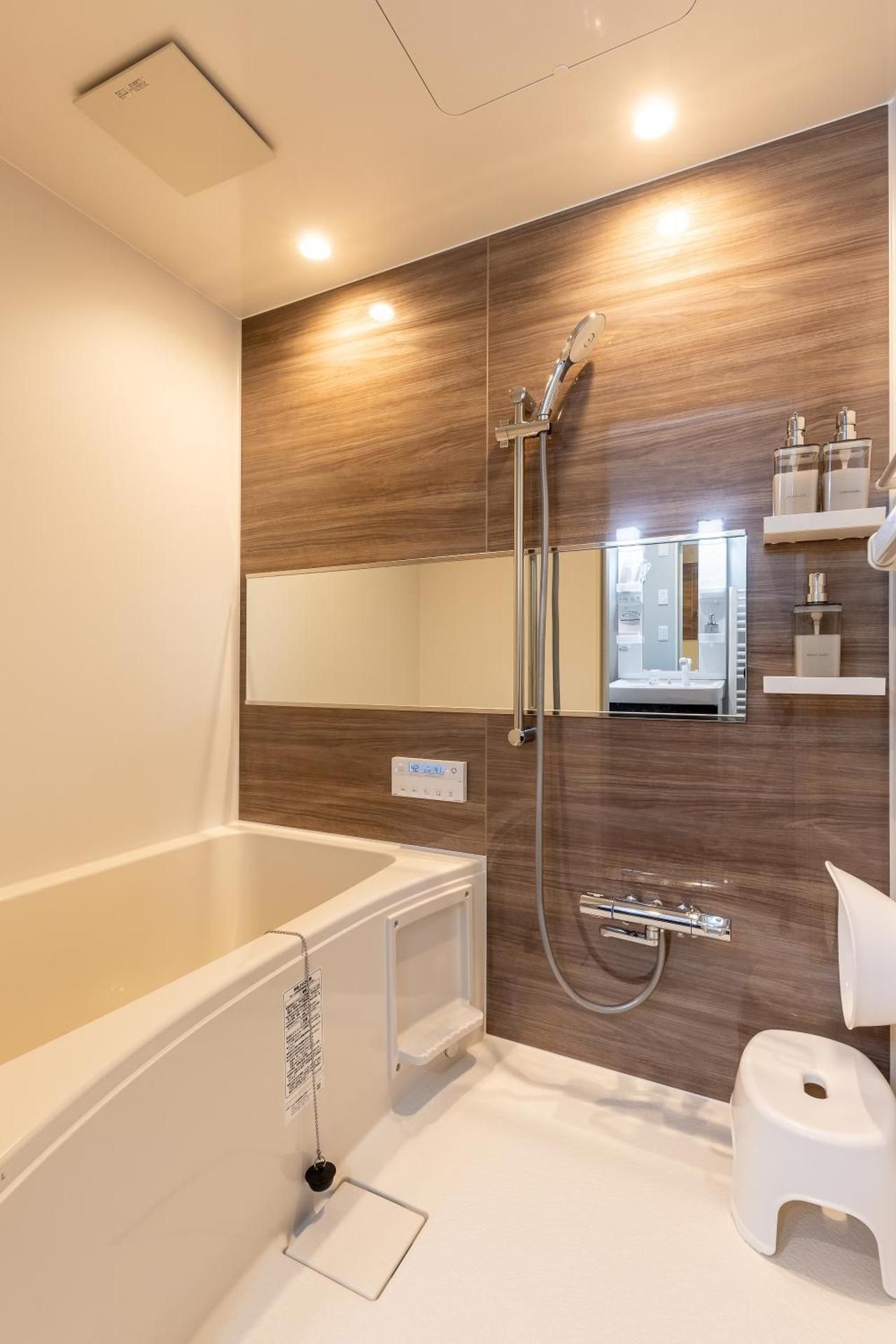 Flex cella north17 Three-Bedroom Apartment 3