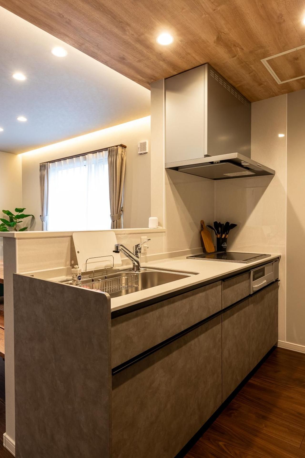 Flex cella north17 Three-Bedroom Apartment 5