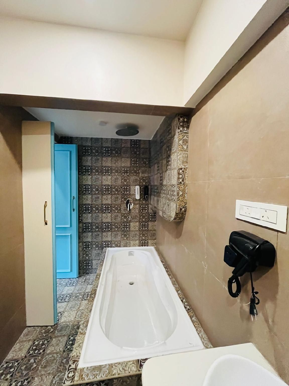 Premium Room with Bathtub