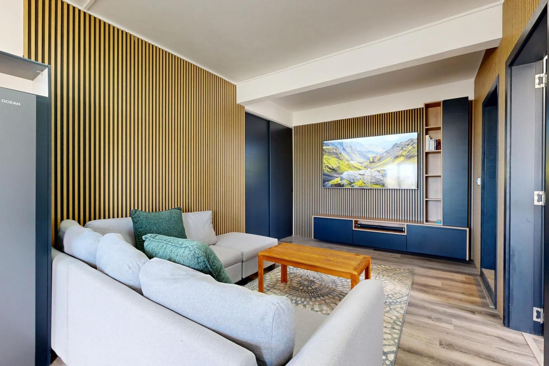 Aryna Apartments One-Bedroom Apartment 2