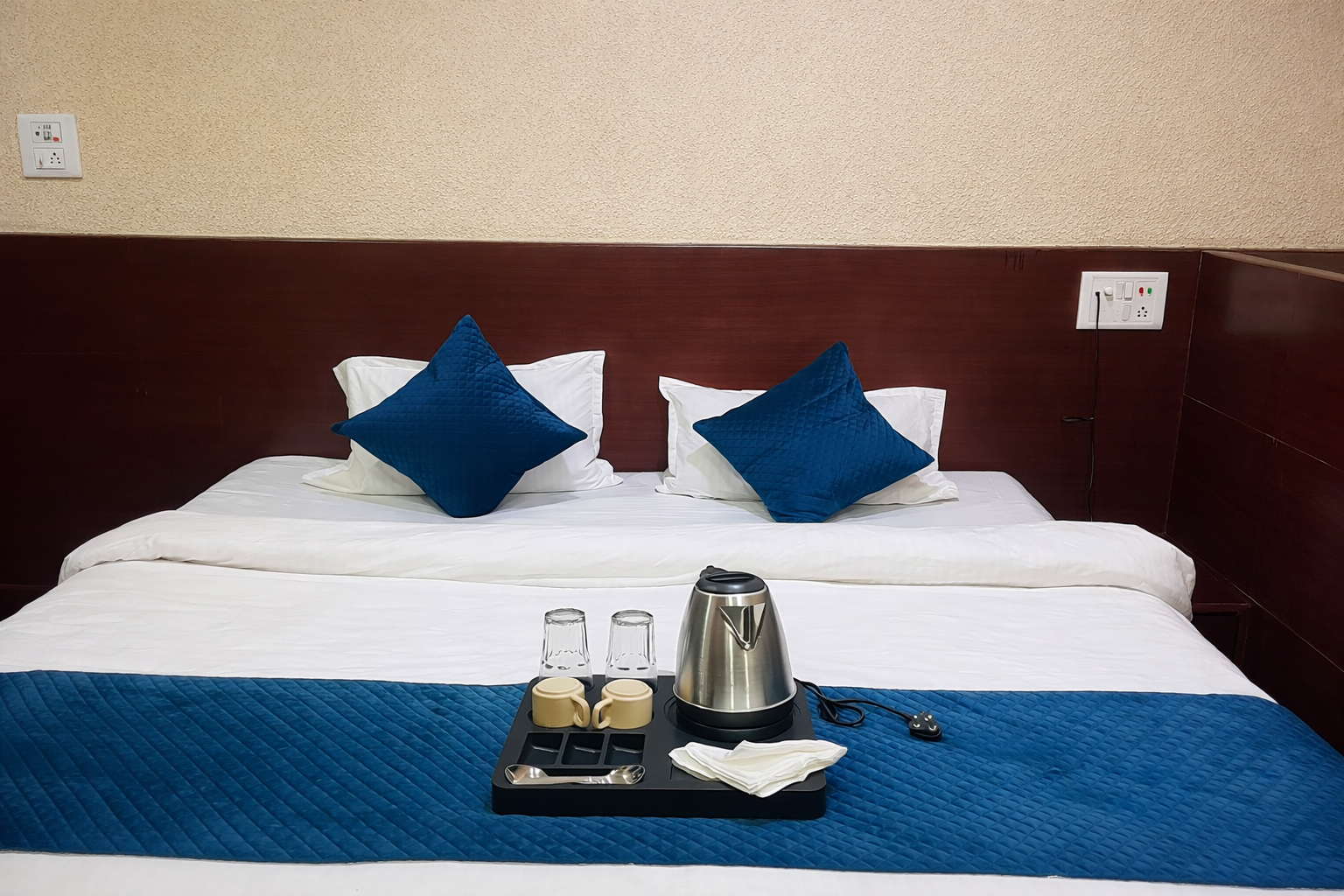 Hotel Glory By Seasons Standard Room 2